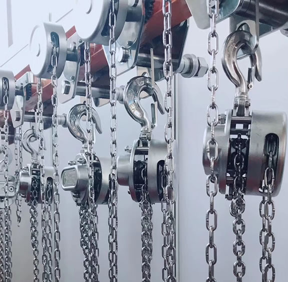 不銹鋼手拉葫蘆私自改裝有危險(xiǎn)！